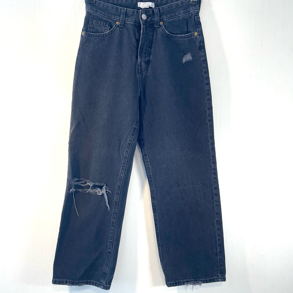 H&M Women's Distressed Black Cropped Jeans